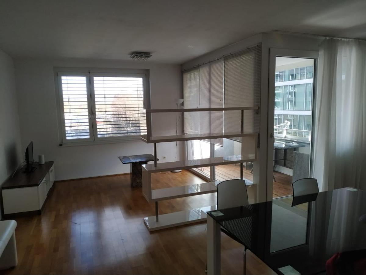 Linz Donau Ufer Stadt Mitte Ngoại thất bức ảnh